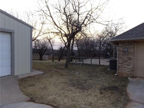 4008 Stardust Ln, Tuttle, OK 73089 photo 9