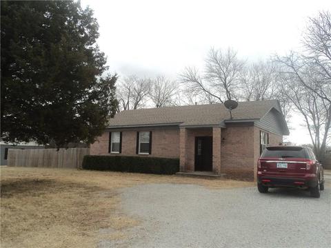 808 Etowah, Noble, OK 73068 photo 1
