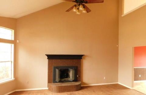 232 Waterfront Dr, Norman, OK 73071 photo 2
