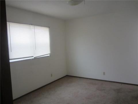 504 Mercury, Altus, OK 73521 photo 4