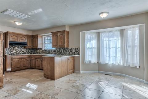 800 E 11th St, Edmond, OK 73034 photo 12