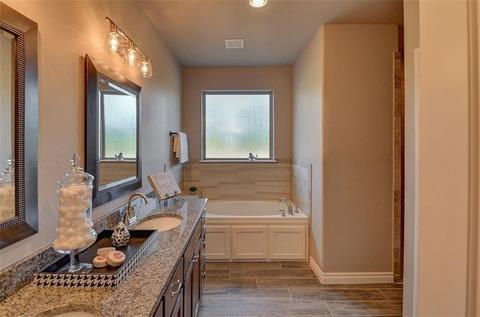 406 Windsor Ln, Tuttle, OK 73089 photo 19
