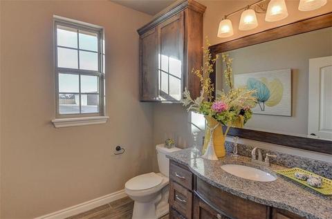 406 Windsor Ln, Tuttle, OK 73089 photo 16