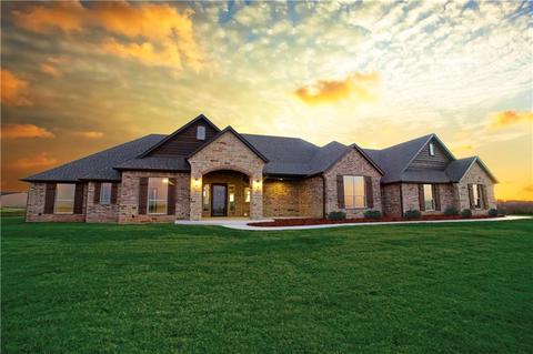 730 Logan Ct, Tuttle, OK 73089 photo 1