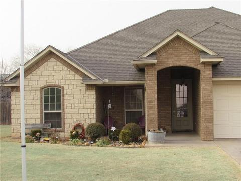 202 SE Begonia Ln, Cache, OK 73527 photo 3