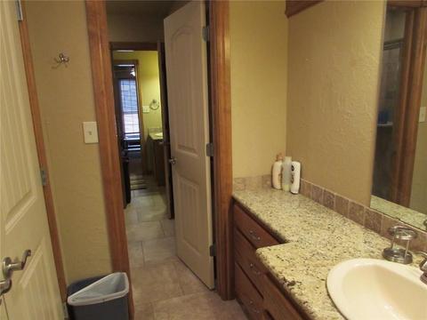 202 SE Begonia Ln, Cache, OK 73527 photo 20