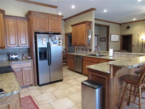 202 SE Begonia Ln, Cache, OK 73527 photo 8