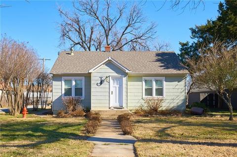 206 SW 3rd St, Tuttle, OK 73089 photo 1