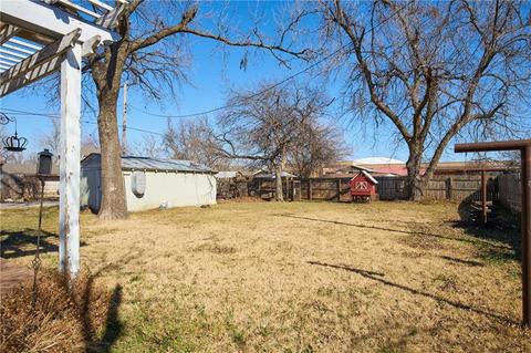 206 SW 3rd St, Tuttle, OK 73089 photo 18