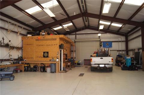 9101 E Industrial, Guthrie, OK 73044 photo 2