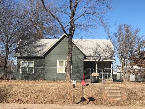 711 W Bdwy, Mcloud, OK 74851 photo 1