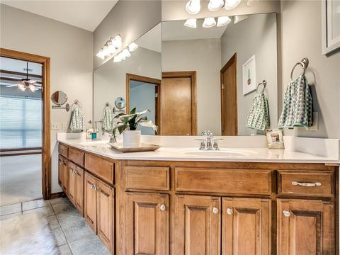 16121 Ledge Ln, Edmond, OK 73013 photo 23
