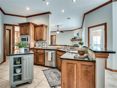 16121 Ledge Ln, Edmond, OK 73013 photo 13