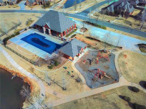 4128 Moorgate Cir, Norman, OK 73072 photo 33