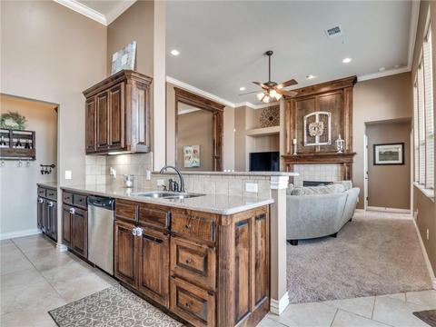 4128 Moorgate Cir, Norman, OK 73072 photo 9
