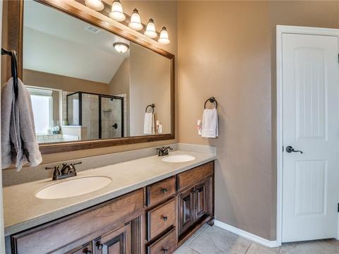 4128 Moorgate Cir, Norman, OK 73072 photo 17