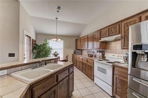 4100 Goshawk Dr, Norman, OK 73072 photo 22