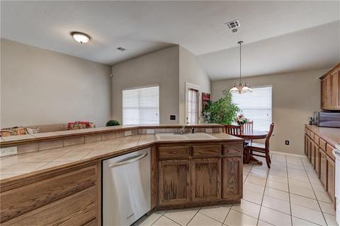 4100 Goshawk Dr, Norman, OK 73072 photo 20