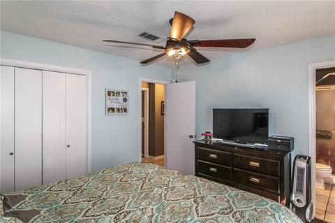 209 Harrogate Dr, Yukon, OK 73099 photo 9