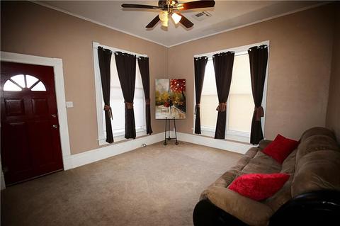 805 E Warner, Guthrie, OK 73044 photo 3