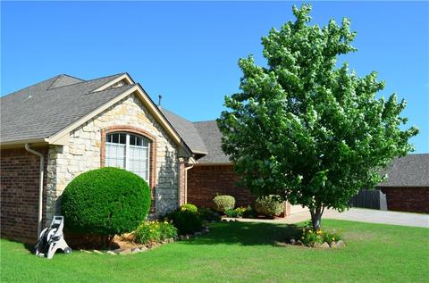 112 Summit Ridge Ct, Norman, OK 73071 photo 2