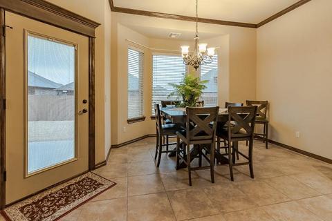 704 Ryan Rd, Moore, OK 73160 photo 3