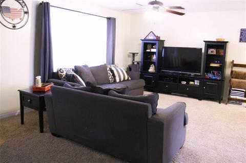 219 William Dr, Altus, OK 73521 photo 4