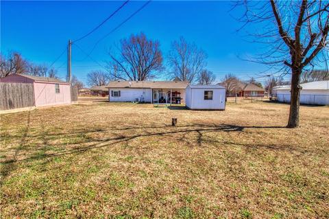 103 SE 2nd St, Tuttle, OK 73089 photo 23