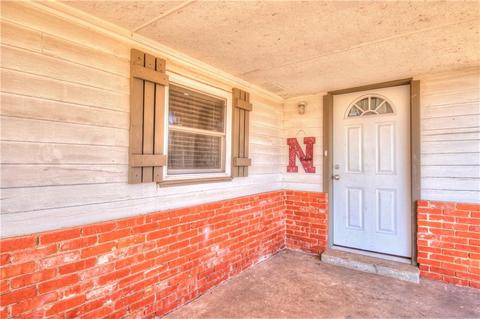 103 SE 2nd St, Tuttle, OK 73089 photo 3