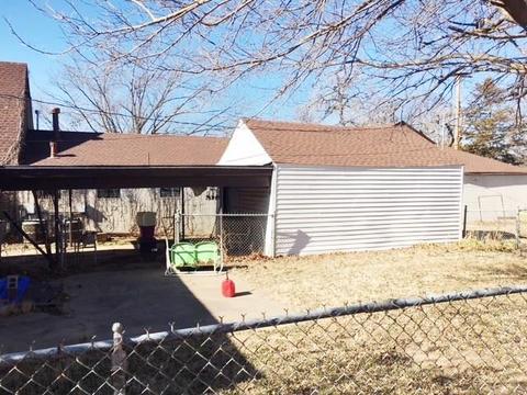 112 S Thompson, Cushing, OK 74023 photo 13