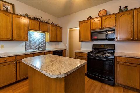 2134 Westmore, Moore, OK 73170 photo 8
