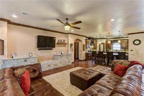 17595 Fishmarket Rd, Mcloud, OK 74851 photo 3