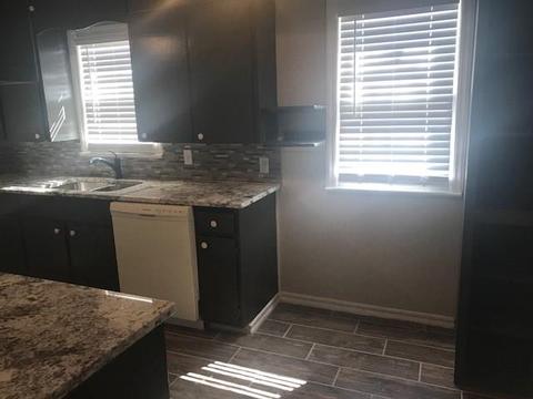 812 E Sycamore Ave, Altus, OK 73521 photo 12