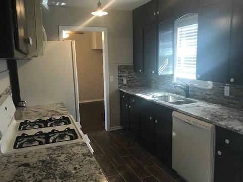 812 E Sycamore Ave, Altus, OK 73521 photo 11