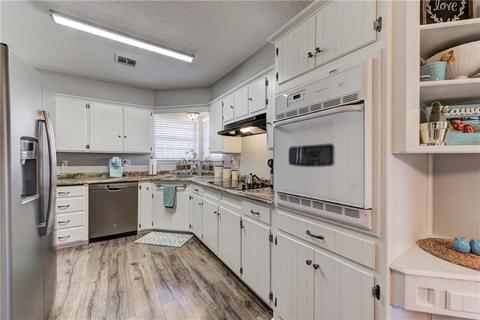 707 E 26th Street St, Edmond, OK 73013 photo 14