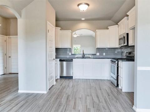 2208 Fallview Dr, Edmond, OK 73034 photo 7