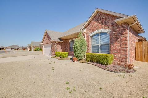 3300 Pin Oak Rd, Moore, OK 73170 photo 4