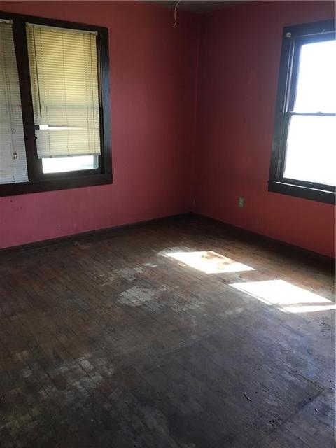 206 W Meek St, Wayne, OK 73095 photo 9
