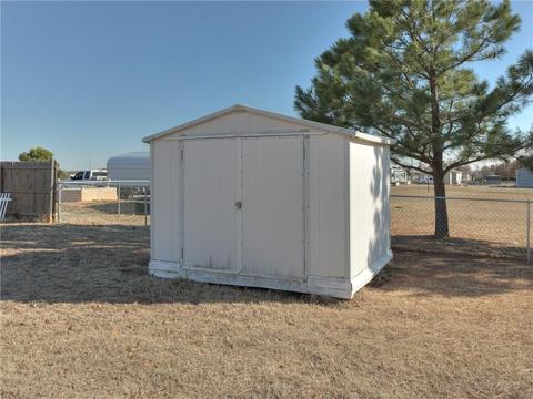 124 Shadow Ridge Dr, Mcloud, OK 74851 photo 11