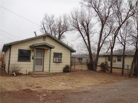 501 E Pecan St, Altus, OK 73521 photo 2