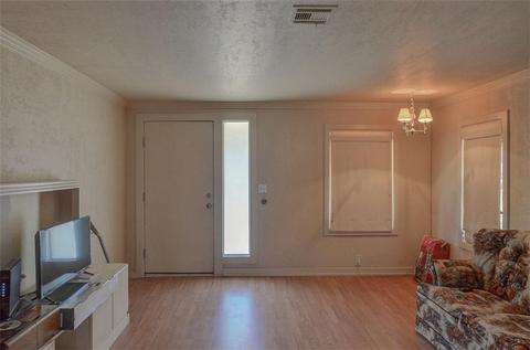 3900 N Post Rd, Spencer, OK 73084 photo 5