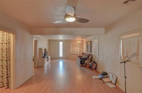 3900 N Post Rd, Spencer, OK 73084 photo 9
