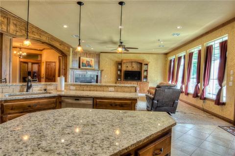 4530 Apple Estates Rd, Moore, OK 73160 photo 10