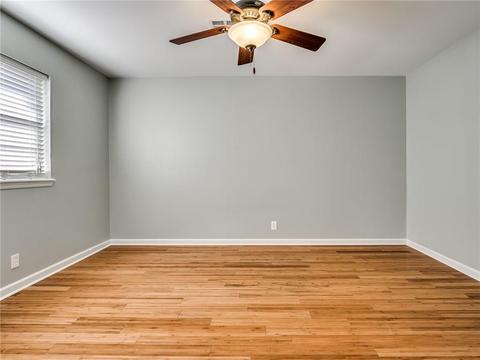 1305 E Brooks St, Norman, OK 73071 photo 28