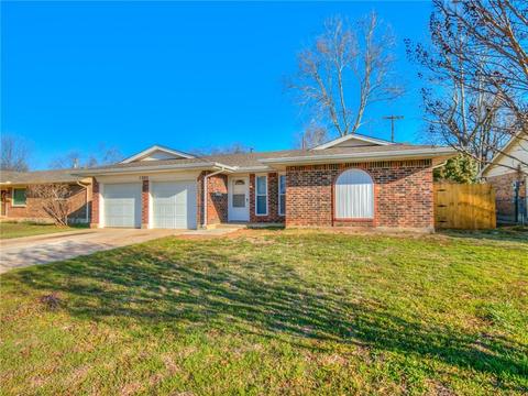 1305 E Brooks St, Norman, OK 73071 photo 2