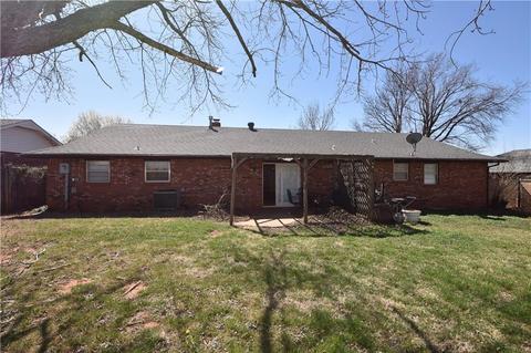 1024 E Cherrywood Dr, Guthrie, OK 73044 photo 23