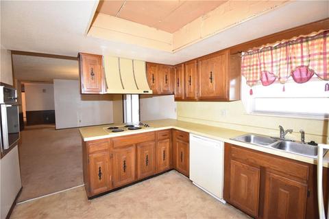 1024 E Cherrywood Dr, Guthrie, OK 73044 photo 11