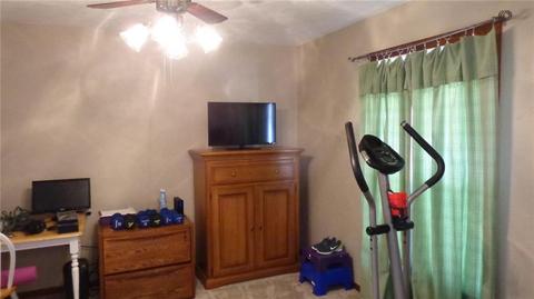 242 William Dr, Altus, OK 73521 photo 4