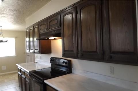 110 Lee Dr, Snyder, OK 73566 photo 12