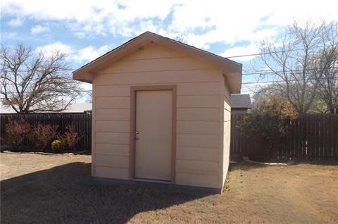 110 Lee Dr, Snyder, OK 73566 photo 32